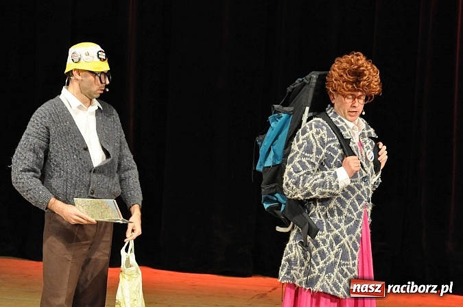 Zdjęcie w galerii na portalu naszraciborz.pl: Pielgrzymka do miejsc śmiesznych. Neo-Nówka w Raciborzu wiadomości z regionu