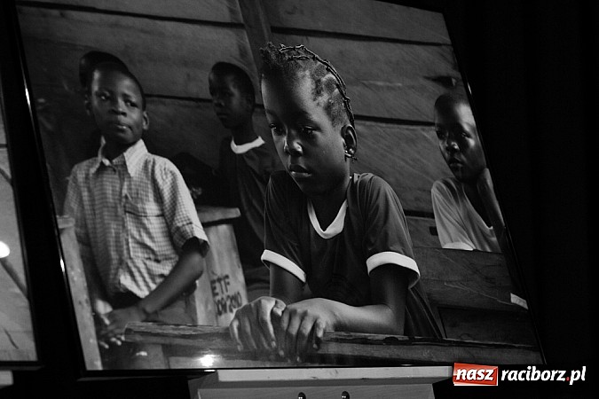 Zdjęcie w galerii na portalu naszraciborz.pl: Promocja 21. Almanachu Prowincjonalnego wiadomości z regionu