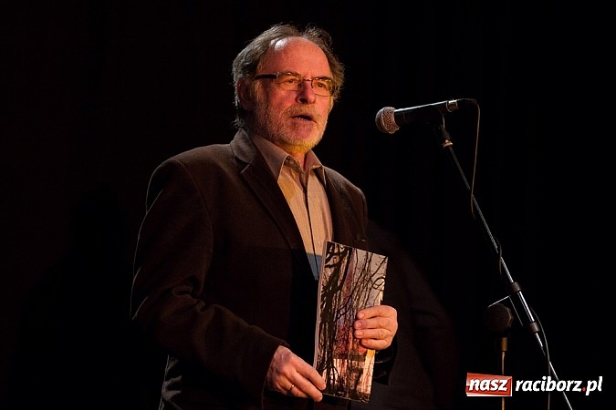 Zdjęcie w galerii na portalu naszraciborz.pl: Promocja 21. Almanachu Prowincjonalnego wiadomości z regionu