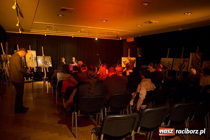 Zdjęcie w galerii na portalu naszraciborz.pl: Promocja 21. Almanachu Prowincjonalnego wiadomości z regionu