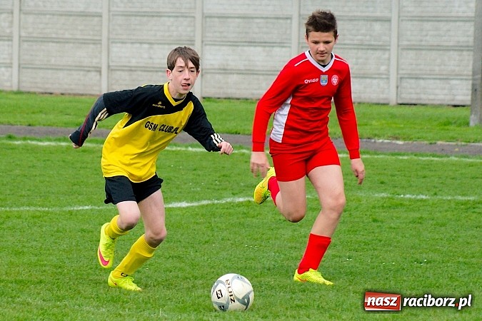 Zdjęcie w galerii na portalu naszraciborz.pl: III liga śląska: Tworków gromi po raz kolejny. Gołkowice bez szans wiadomości z regionu