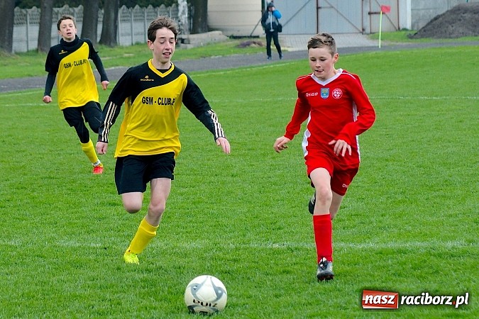 Zdjęcie w galerii na portalu naszraciborz.pl: III liga śląska: Tworków gromi po raz kolejny. Gołkowice bez szans wiadomości z regionu