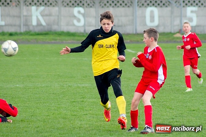 Zdjęcie w galerii na portalu naszraciborz.pl: III liga śląska: Tworków gromi po raz kolejny. Gołkowice bez szans wiadomości z regionu