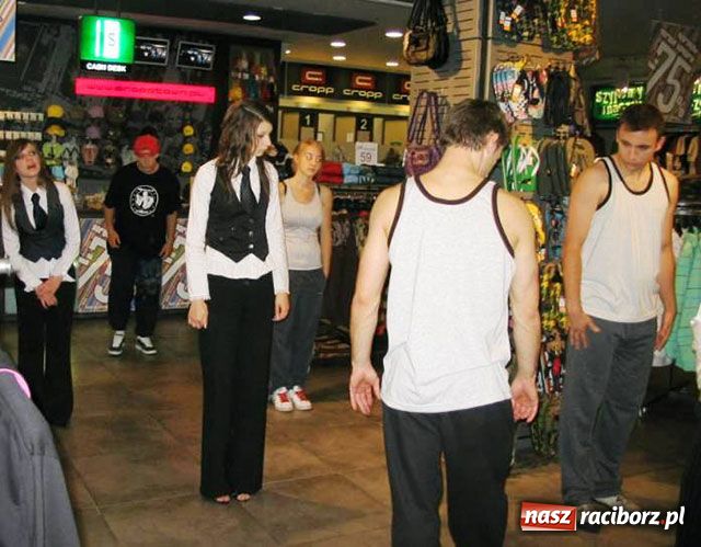 Zdjęcie w galerii na portalu naszraciborz.pl: Spisek's - kamera w ruch wiadomości z regionu