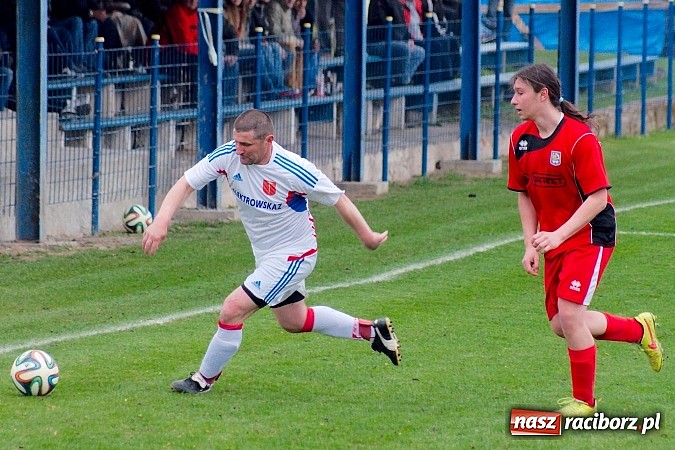 Zdjęcie w galerii na portalu naszraciborz.pl: Pieczarek i Kozicki katami Kuźni Raciborskiej wiadomości z regionu