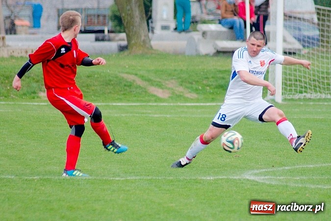 Zdjęcie w galerii na portalu naszraciborz.pl: Pieczarek i Kozicki katami Kuźni Raciborskiej wiadomości z regionu