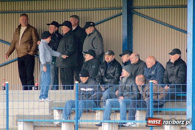 Zdjęcie w galerii na portalu naszraciborz.pl: Pieczarek i Kozicki katami Kuźni Raciborskiej wiadomości z regionu