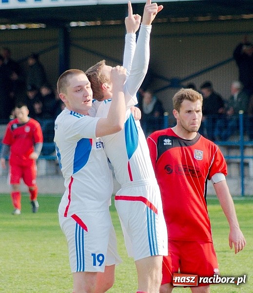 Zdjęcie w galerii na portalu naszraciborz.pl: Pieczarek i Kozicki katami Kuźni Raciborskiej wiadomości z regionu