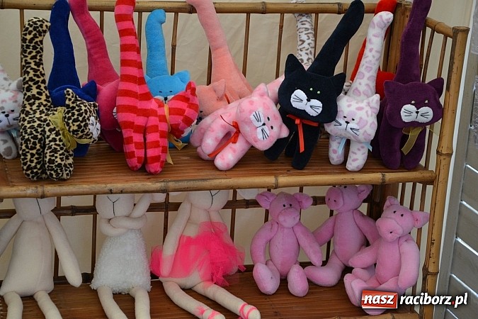 Zdjęcie w galerii na portalu naszraciborz.pl: III Zamkowy Jarmark kwiatów, żywności ekologicznej i rękodzieła już za nami wiadomości z regionu