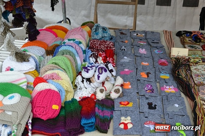 Zdjęcie w galerii na portalu naszraciborz.pl: III Zamkowy Jarmark kwiatów, żywności ekologicznej i rękodzieła już za nami wiadomości z regionu