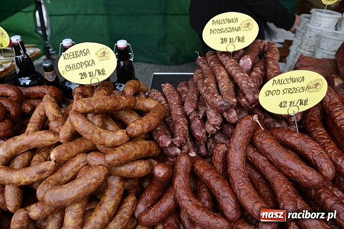 Zdjęcie w galerii na portalu naszraciborz.pl: III Zamkowy Jarmark kwiatów, żywności ekologicznej i rękodzieła już za nami wiadomości z regionu