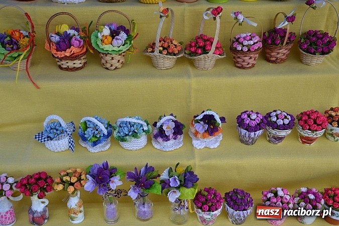 Zdjęcie w galerii na portalu naszraciborz.pl: III Zamkowy Jarmark kwiatów, żywności ekologicznej i rękodzieła już za nami wiadomości z regionu