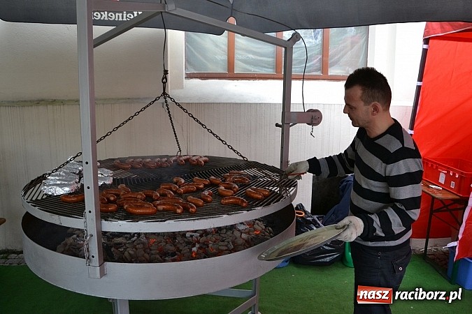 Zdjęcie w galerii na portalu naszraciborz.pl: III Zamkowy Jarmark kwiatów, żywności ekologicznej i rękodzieła już za nami wiadomości z regionu