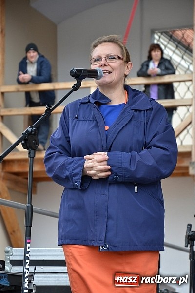 Zdjęcie w galerii na portalu naszraciborz.pl: III Zamkowy Jarmark kwiatów, żywności ekologicznej i rękodzieła już za nami wiadomości z regionu