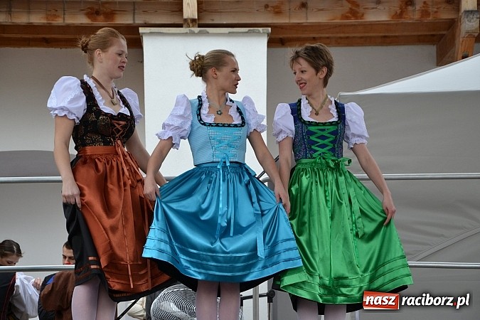 Zdjęcie w galerii na portalu naszraciborz.pl: III Zamkowy Jarmark kwiatów, żywności ekologicznej i rękodzieła już za nami wiadomości z regionu