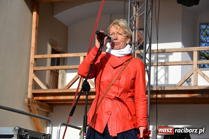 Zdjęcie w galerii na portalu naszraciborz.pl: III Zamkowy Jarmark kwiatów, żywności ekologicznej i rękodzieła już za nami wiadomości z regionu