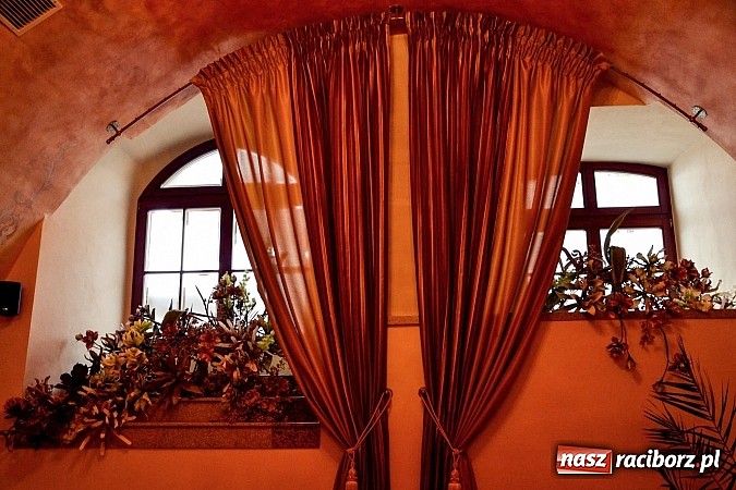 Zdjęcie w galerii na portalu naszraciborz.pl: Restauracja Zamkowa w nowej odsłonie. Zobacz jak teraz wyglądają jej wnętrza wiadomości z regionu