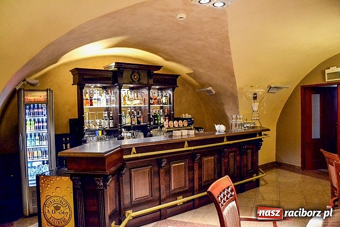 Zdjęcie w galerii na portalu naszraciborz.pl: Restauracja Zamkowa w nowej odsłonie. Zobacz jak teraz wyglądają jej wnętrza wiadomości z regionu