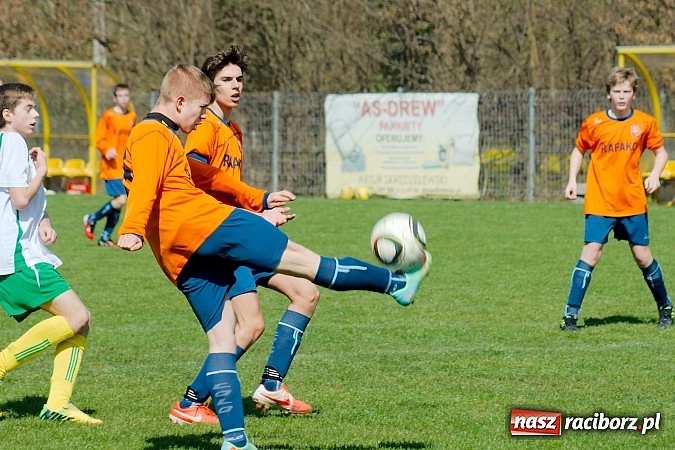 Zdjęcie w galerii na portalu naszraciborz.pl: Juniorskie derby Raciborza dla Ocic wiadomości z regionu