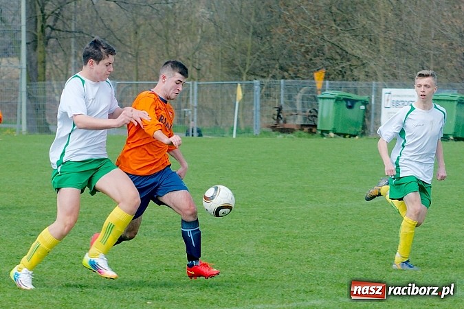 Zdjęcie w galerii na portalu naszraciborz.pl: Juniorskie derby Raciborza dla Ocic wiadomości z regionu
