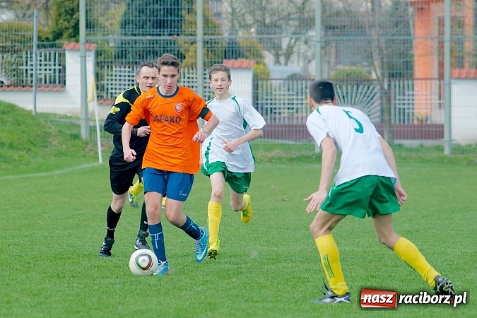 Zdjęcie w galerii na portalu naszraciborz.pl: Juniorskie derby Raciborza dla Ocic wiadomości z regionu