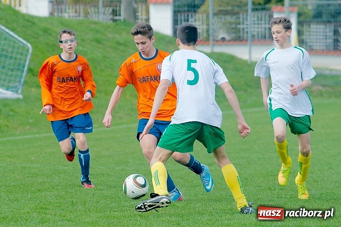 Zdjęcie w galerii na portalu naszraciborz.pl: Juniorskie derby Raciborza dla Ocic wiadomości z regionu