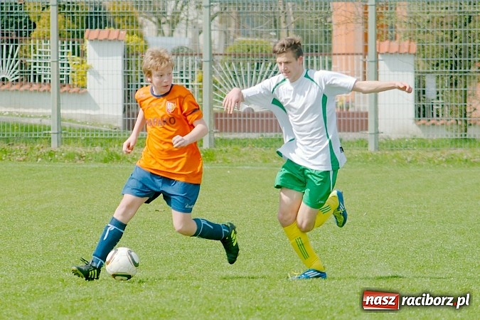 Zdjęcie w galerii na portalu naszraciborz.pl: Juniorskie derby Raciborza dla Ocic wiadomości z regionu