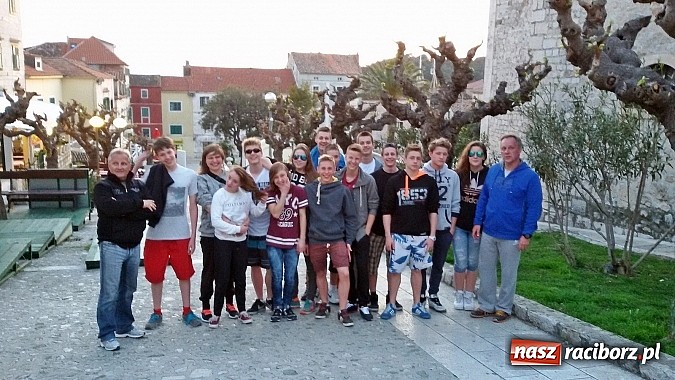 Zdjęcie w galerii na portalu naszraciborz.pl: Uczniowie SMS Racibórz na zgrupowaniu w Chorwacji wiadomości z regionu