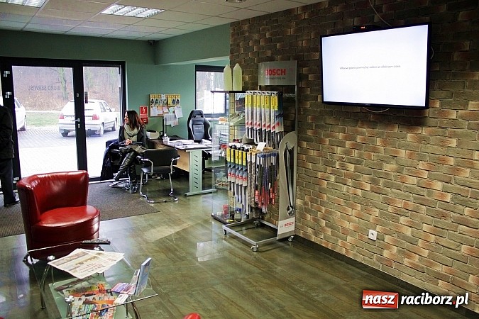 Zdjęcie w galerii na portalu naszraciborz.pl: Auto Serwis Karol - serwis i sprzedaż samochodów używanych wiadomości z regionu