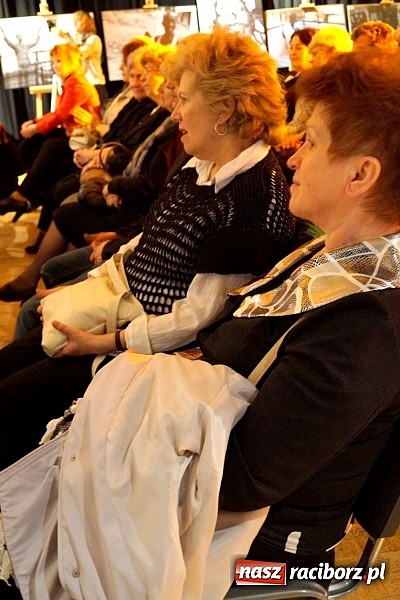 Zdjęcie w galerii na portalu naszraciborz.pl: VIVO wystąpił wiosennie w RCK wiadomości z regionu