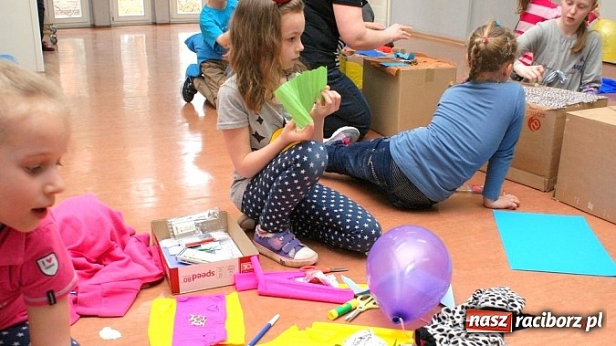 Zdjęcie w galerii na portalu naszraciborz.pl: Lasse i Maja, czyli detektywi w raciborskiej w bibliotece wiadomości z regionu