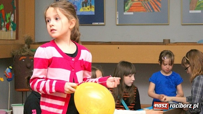 Zdjęcie w galerii na portalu naszraciborz.pl: Lasse i Maja, czyli detektywi w raciborskiej w bibliotece wiadomości z regionu