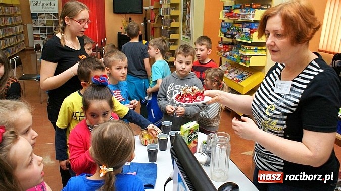 Zdjęcie w galerii na portalu naszraciborz.pl: Lasse i Maja, czyli detektywi w raciborskiej w bibliotece wiadomości z regionu