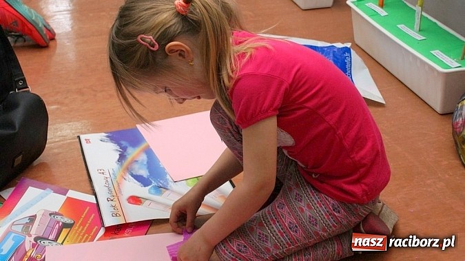 Zdjęcie w galerii na portalu naszraciborz.pl: Lasse i Maja, czyli detektywi w raciborskiej w bibliotece wiadomości z regionu