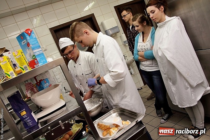 Zdjęcie w galerii na portalu naszraciborz.pl: Wiosna na talerzu w Hotelu Racibor wiadomości z regionu