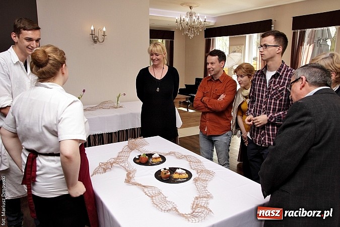 Zdjęcie w galerii na portalu naszraciborz.pl: Wiosna na talerzu w Hotelu Racibor wiadomości z regionu