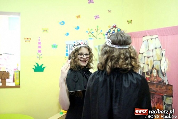 Zdjęcie w galerii na portalu naszraciborz.pl: Uczniowie ZSOMS obchodzili Dzień Ziemi wiadomości z regionu