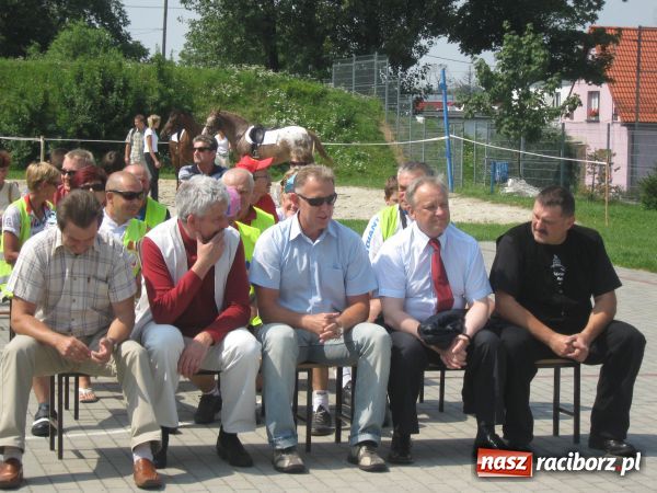 Zdjęcie w galerii na portalu naszraciborz.pl: Zwiedzili Polskę na rowerze wiadomości z regionu