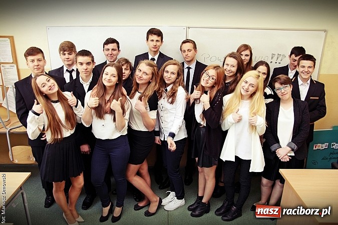 Zdjęcie w galerii na portalu naszraciborz.pl: Gimnazjum: test z polskiego był trudniejszy! wiadomości z regionu