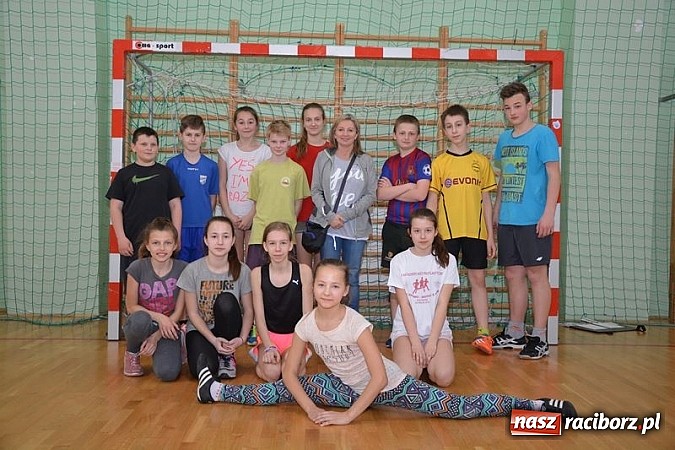 Zdjęcie w galerii na portalu naszraciborz.pl: Uczniowie podstawówek zagrali w dwa ognie wiadomości z regionu