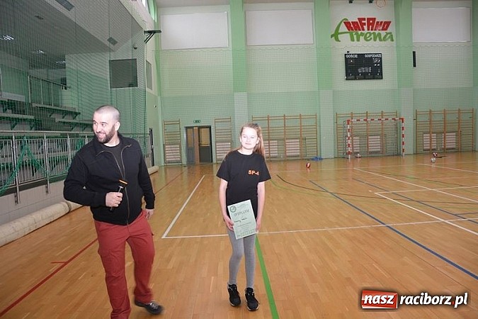 Zdjęcie w galerii na portalu naszraciborz.pl: Uczniowie podstawówek zagrali w dwa ognie wiadomości z regionu