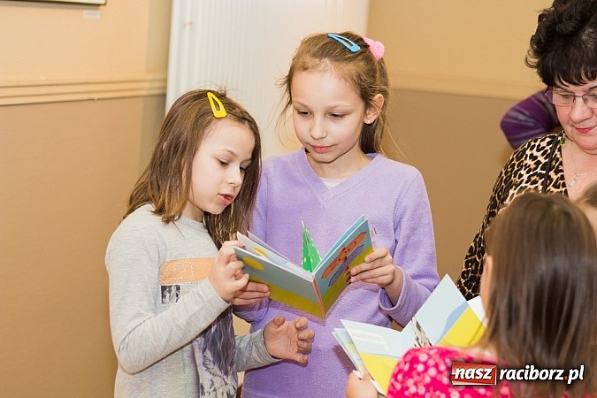 Zdjęcie w galerii na portalu naszraciborz.pl: Rzeźba i grafika projektowa w RCK wiadomości z regionu