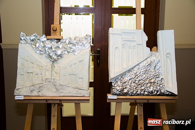 Zdjęcie w galerii na portalu naszraciborz.pl: Rzeźba i grafika projektowa w RCK wiadomości z regionu