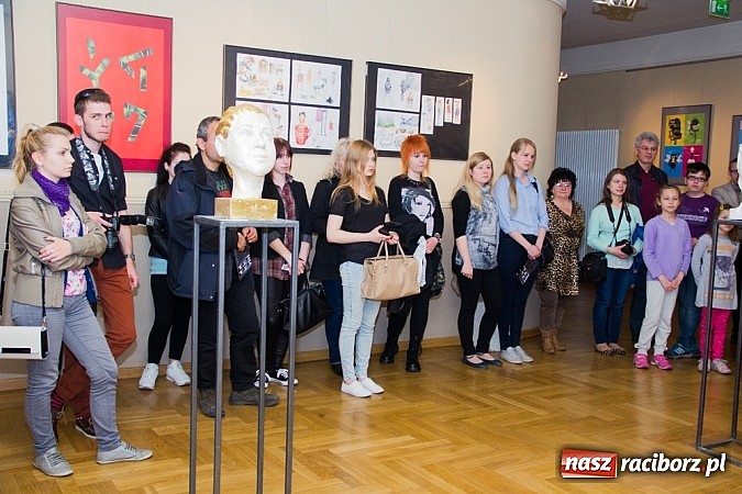 Zdjęcie w galerii na portalu naszraciborz.pl: Rzeźba i grafika projektowa w RCK wiadomości z regionu