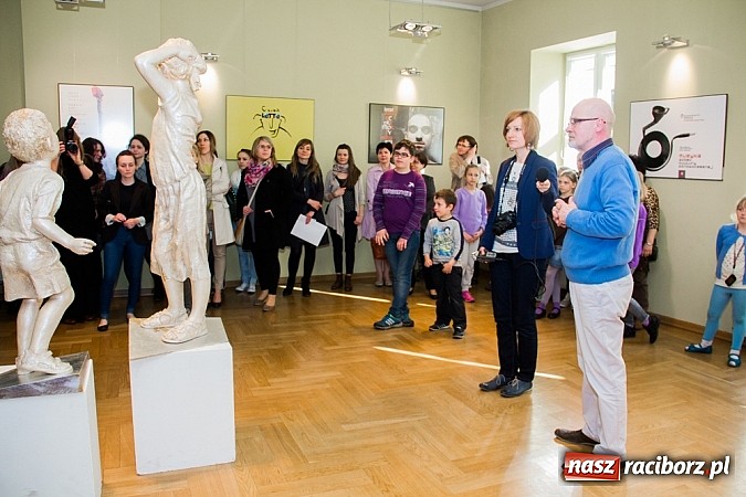 Zdjęcie w galerii na portalu naszraciborz.pl: Rzeźba i grafika projektowa w RCK wiadomości z regionu