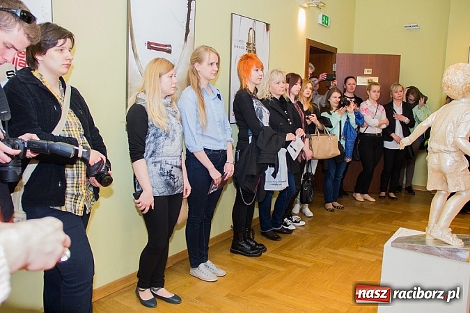 Zdjęcie w galerii na portalu naszraciborz.pl: Rzeźba i grafika projektowa w RCK wiadomości z regionu