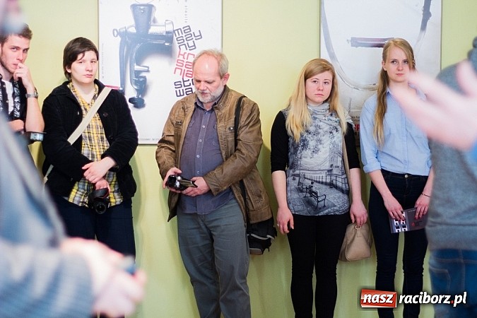 Zdjęcie w galerii na portalu naszraciborz.pl: Rzeźba i grafika projektowa w RCK wiadomości z regionu