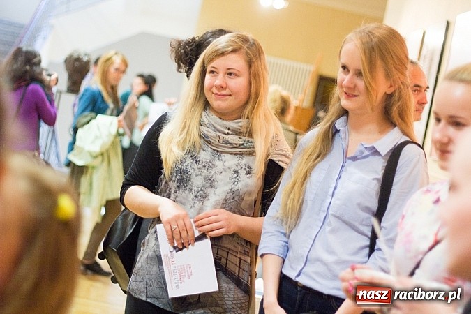 Zdjęcie w galerii na portalu naszraciborz.pl: Rzeźba i grafika projektowa w RCK wiadomości z regionu