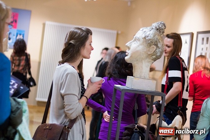 Zdjęcie w galerii na portalu naszraciborz.pl: Rzeźba i grafika projektowa w RCK wiadomości z regionu