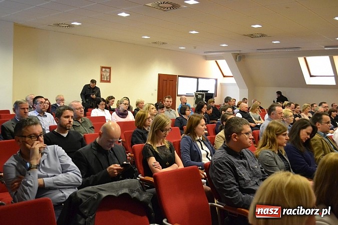 Zdjęcie w galerii na portalu naszraciborz.pl: Możliwości uzyskania dofinansowania z RPO WŚL na lata 2014-2020 – spotkanie informacyjne na zamku wiadomości z regionu